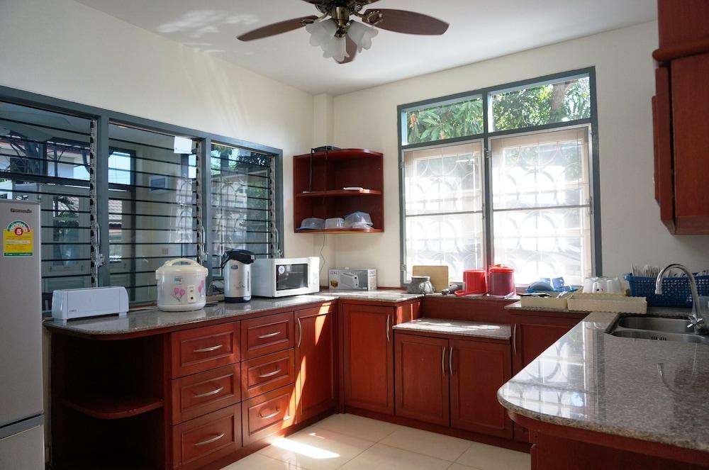 Baan Suksabai Hua Hin