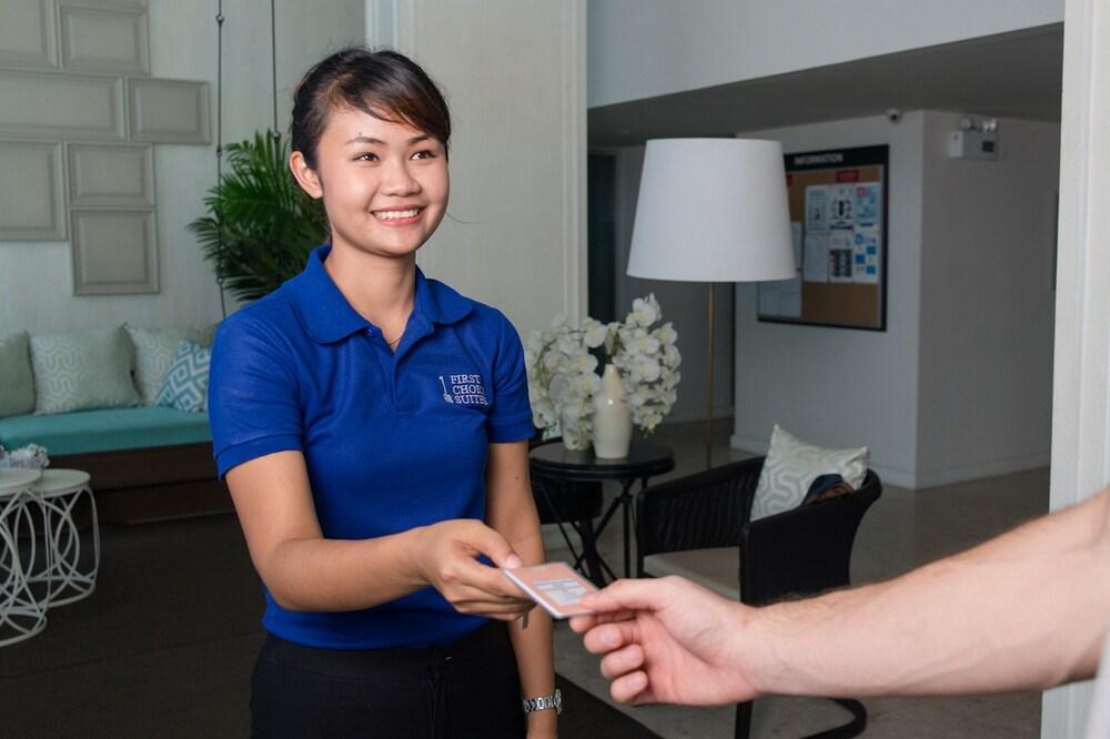 First Choice Suites by the Sea