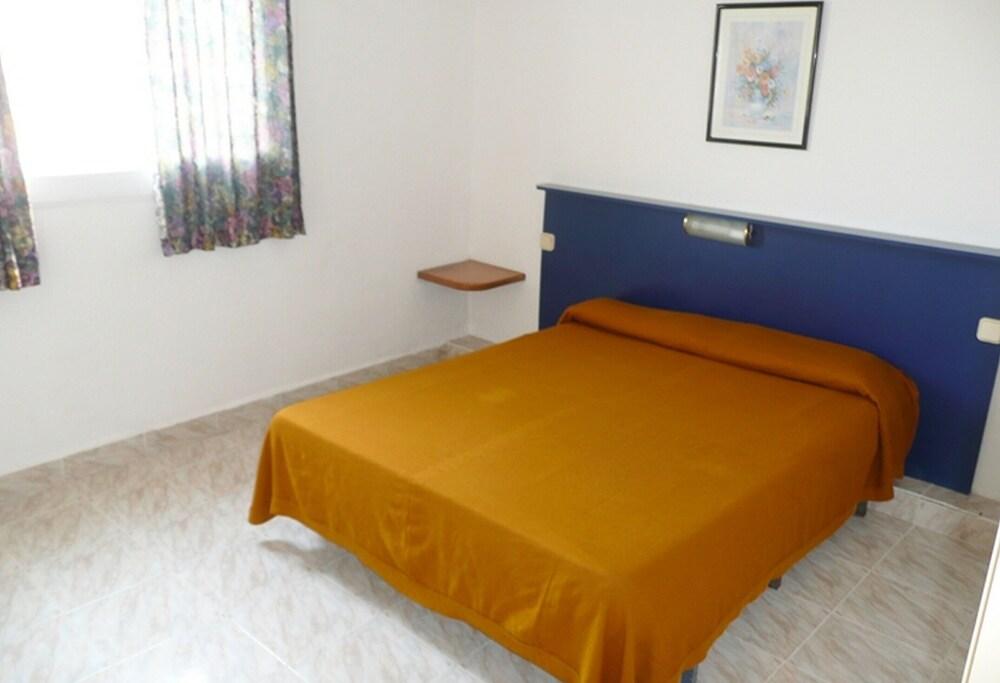 AP Costas - Camping Playa y Fiesta