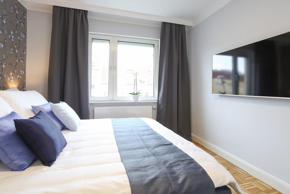 Green Mango City Condo