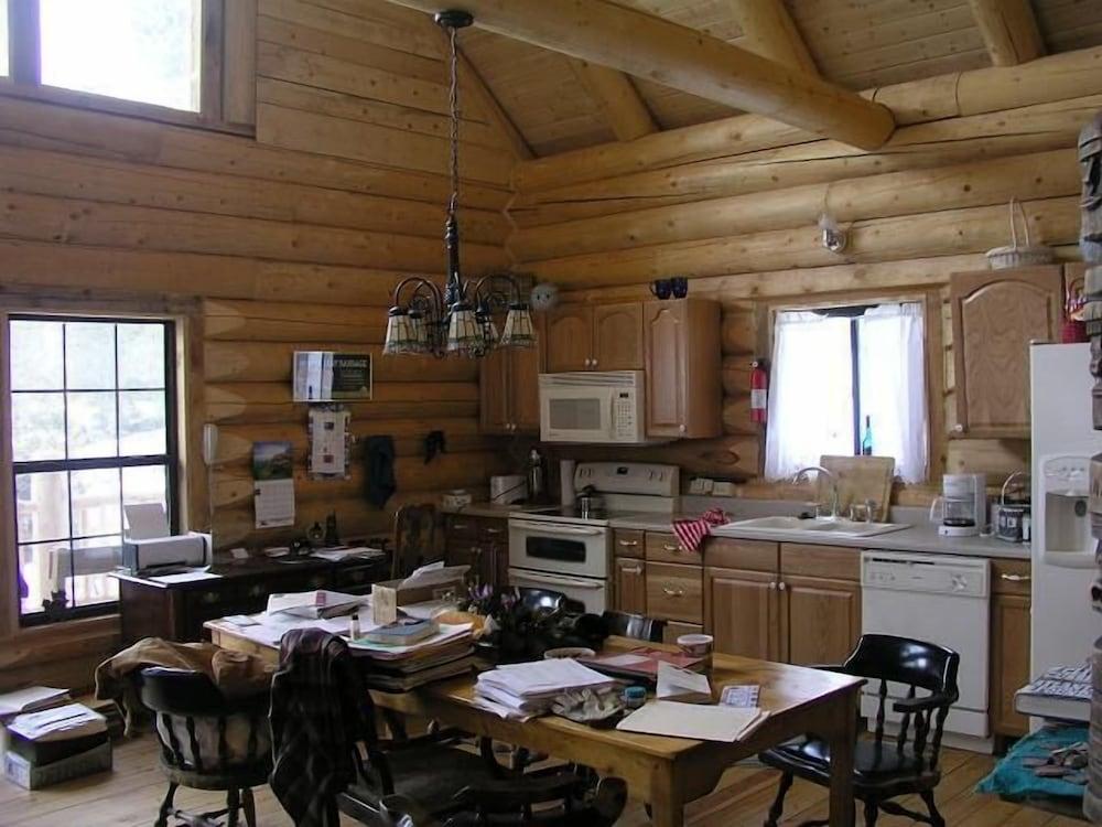 Mountain House Vacation Rental