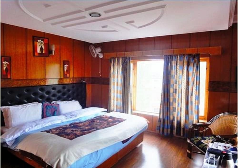 Hotel Holiday Ladakh