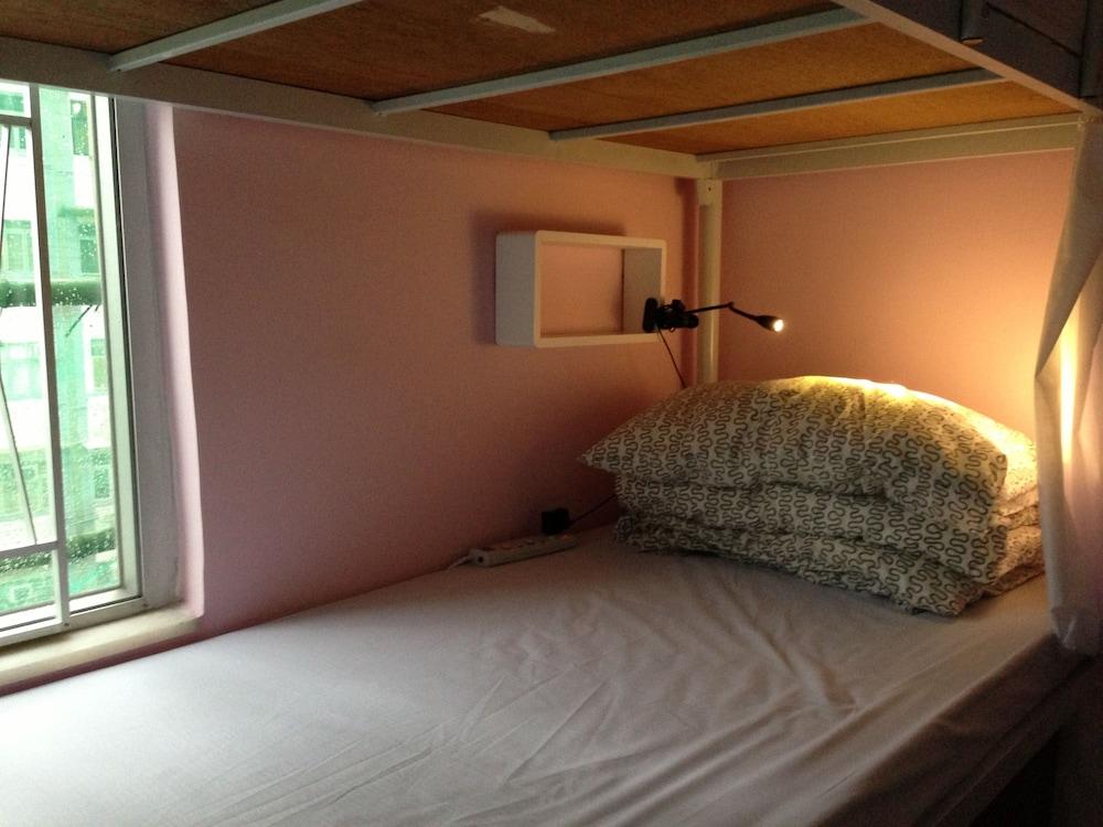 Rainbow Lodge HK - Hostel