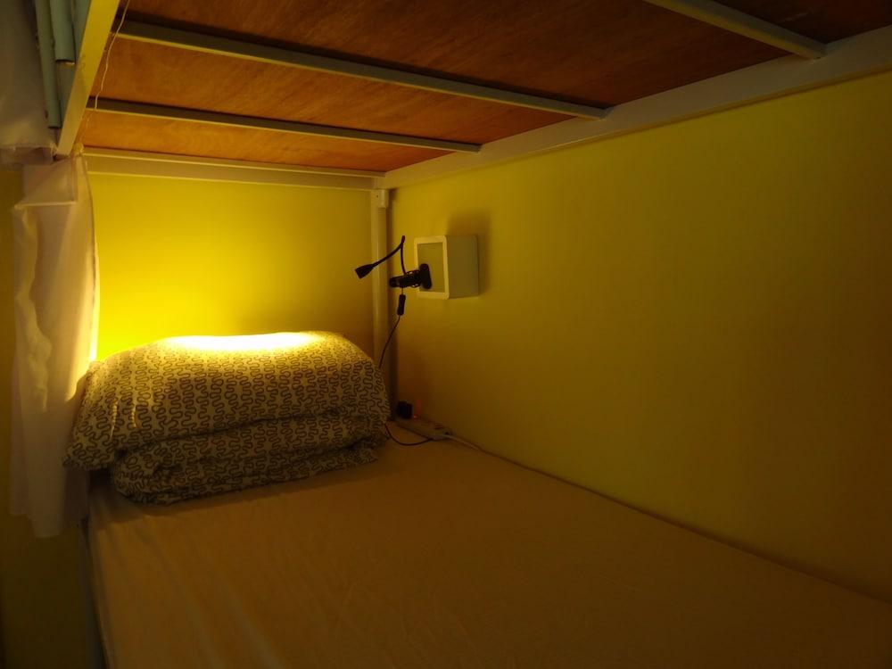 Rainbow Lodge HK - Hostel