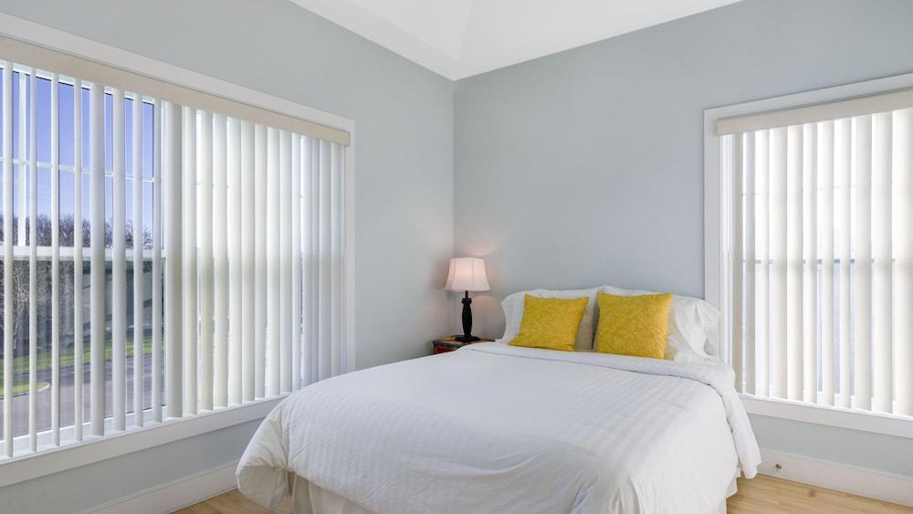 Cliffside Resort Condominiums