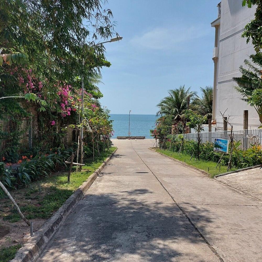 Victoria Phu Quoc Hotel