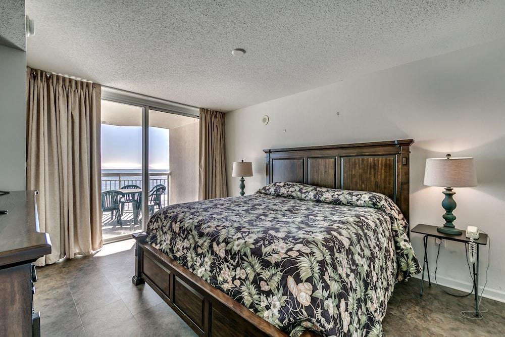 Crescent Shores by Condo-World