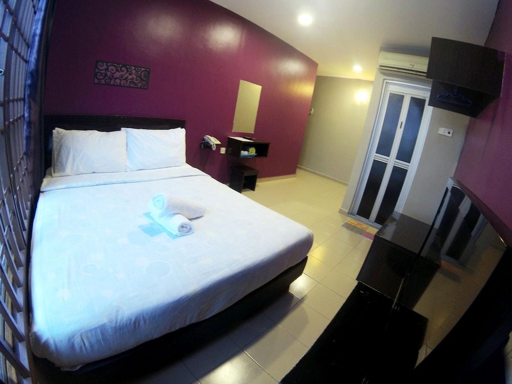 JV Hotel Simpang Ampat