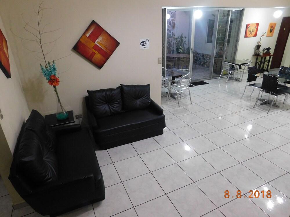 Hotel San Jose Hostal