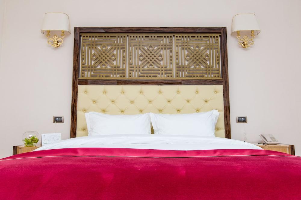 KADORR Hotel Resort & Spa