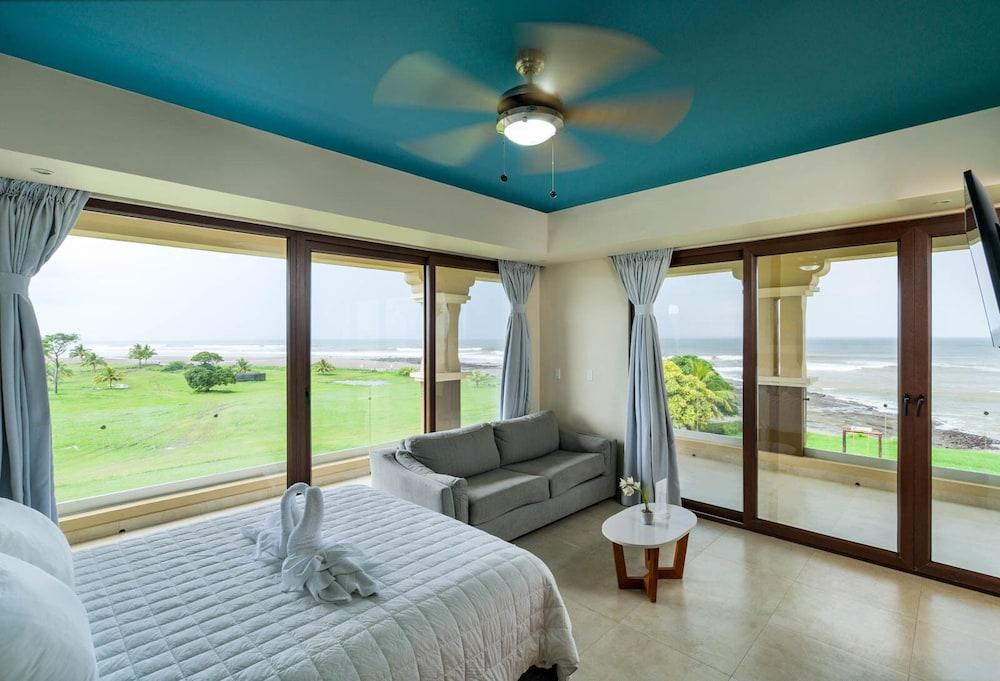 Gran Pacifica Beach Resort & Homes