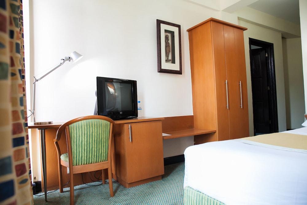 Gorillas City Centre Hotel