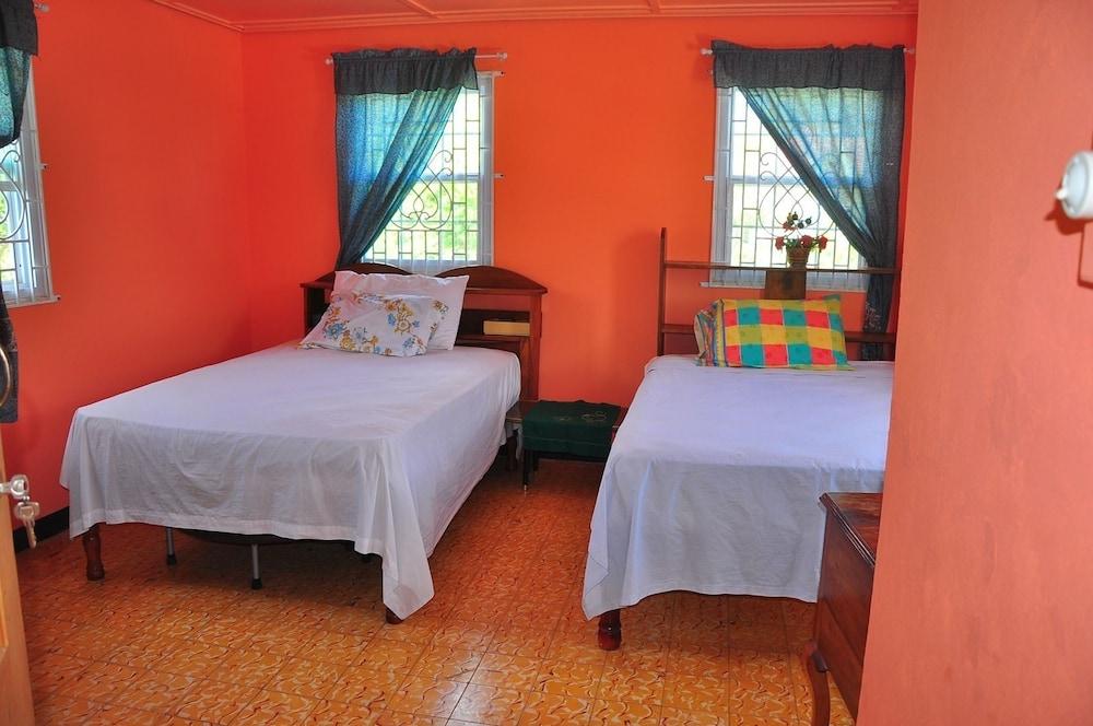 Duncan's Hideaway Guesthouse