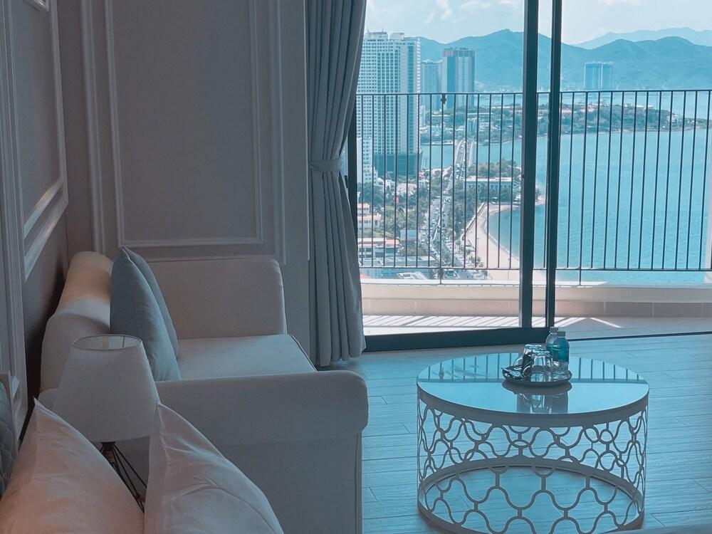 Balcony Seaview Nha Trang Centre