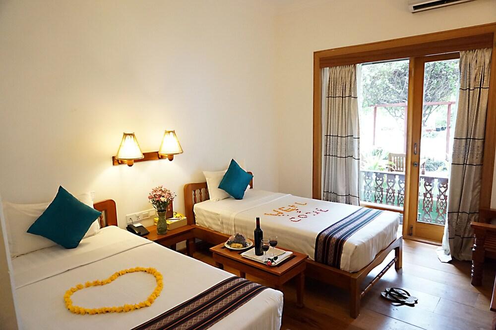 Win Unity Bagan aka Razagyo Hotel