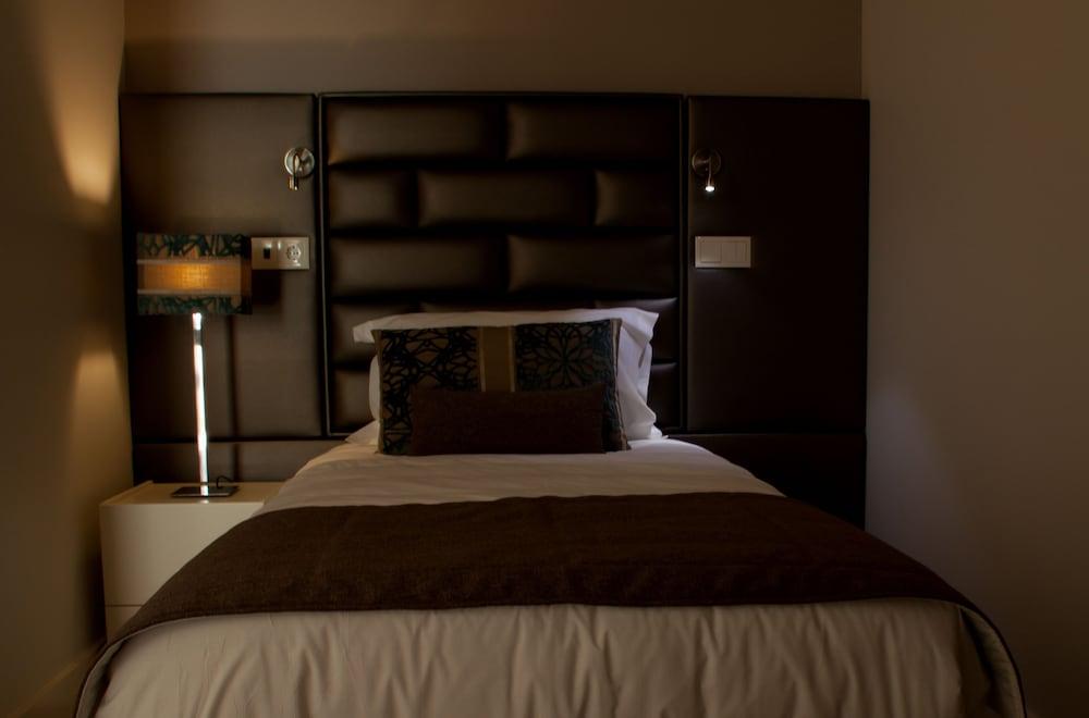 Aqua Ria Boutique Hotel