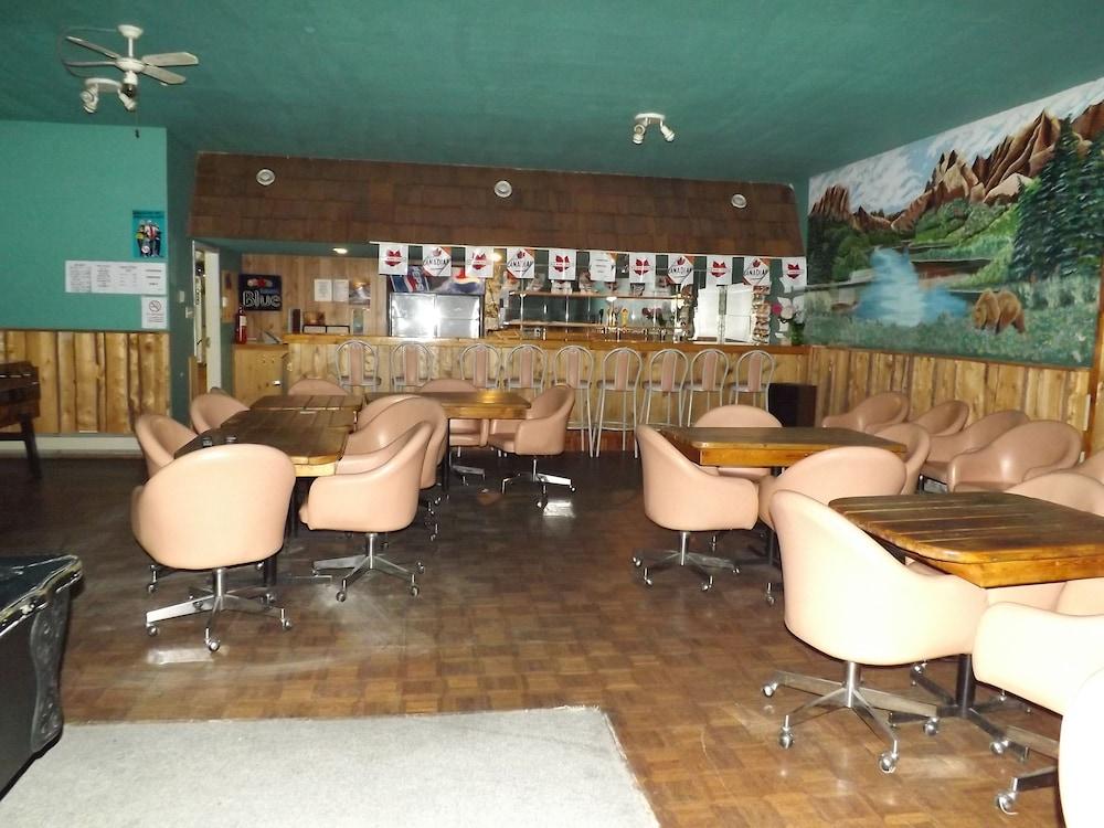 Ida's Motel & Restaurant