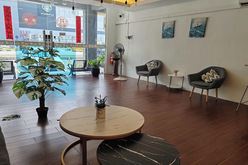 Hotel 18, Ipoh Aeon Mall