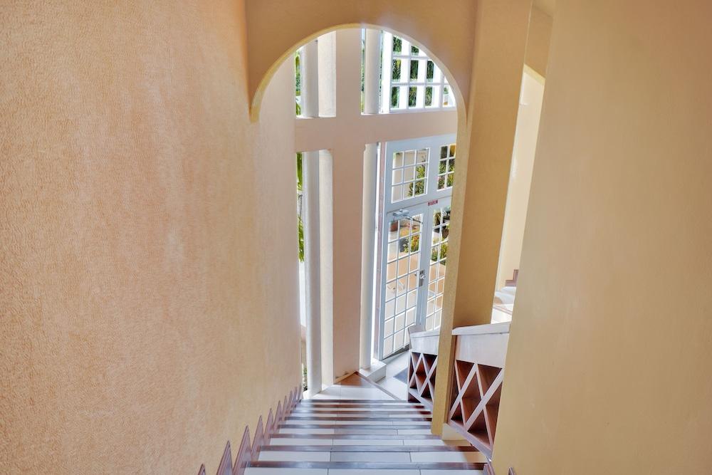 Mandela Court Grenada