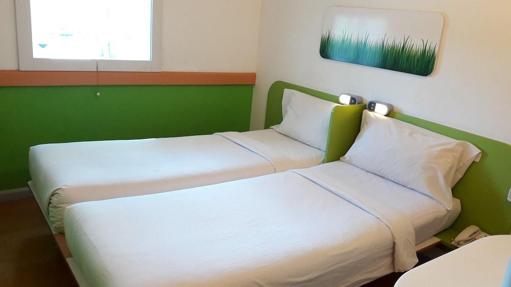 ibis budget Makassar Airport