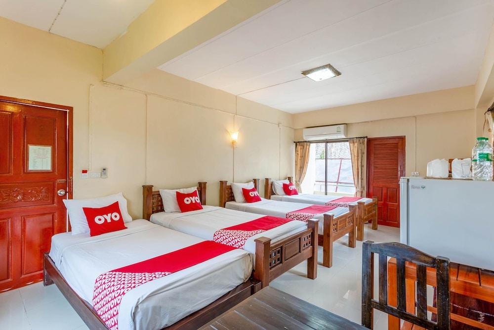 OYO 1024 Thank Place