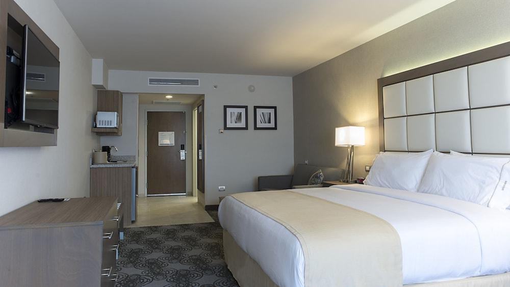 Holiday Inn Express & Suites Chihuahua Juventud by IHG