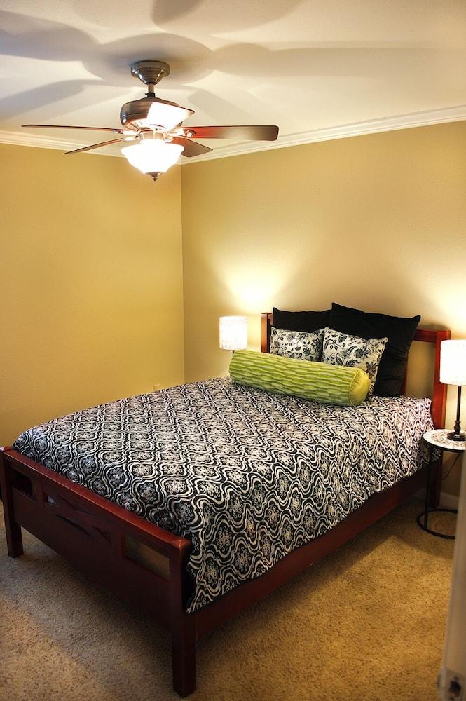 Moonbeam City ELF Home