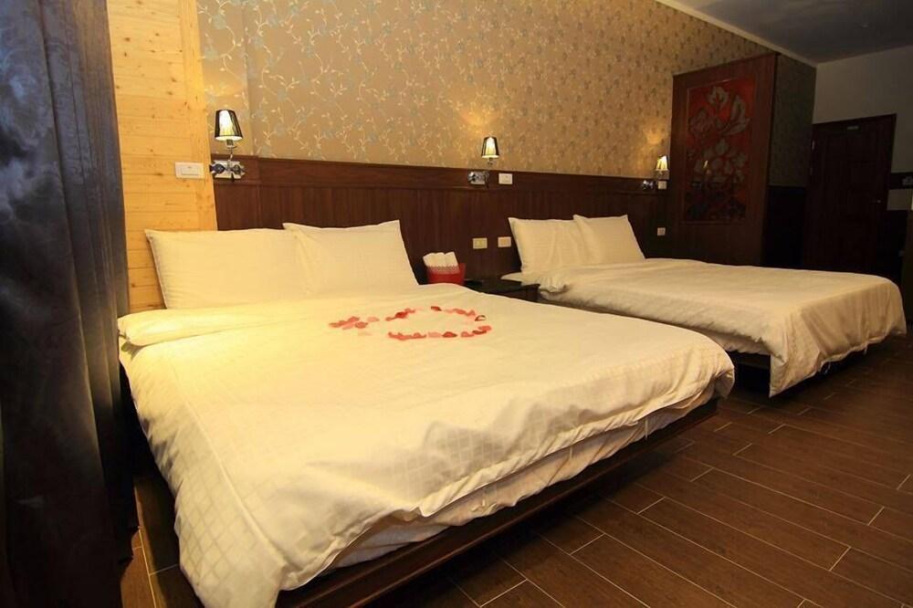 Riverside Bed and Breakfast