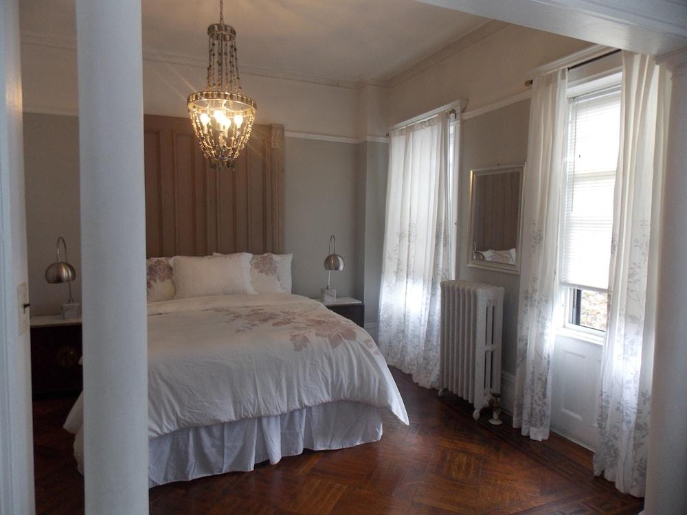 Serenity at Home Guest House