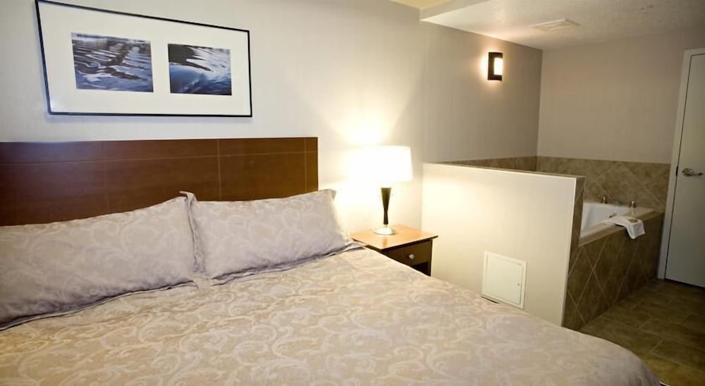 Heritage Inn & Suites