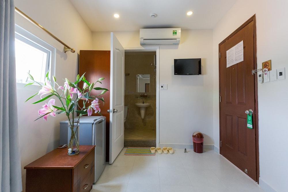 OYO 1144 Giang Son 3 Hotel