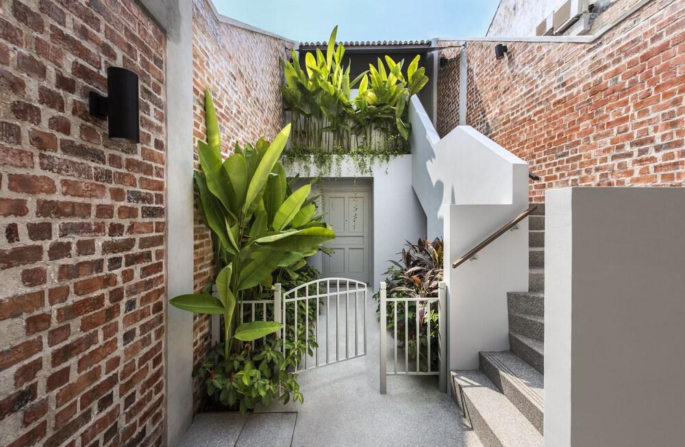 Loke Thye Kee Residences