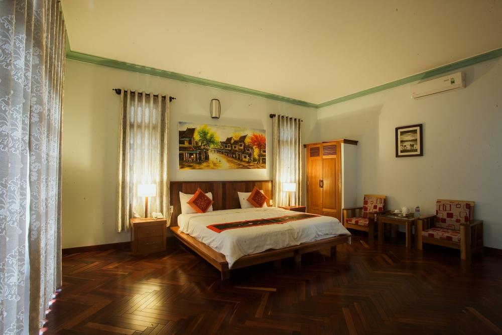 Hoi An Holiday Villa