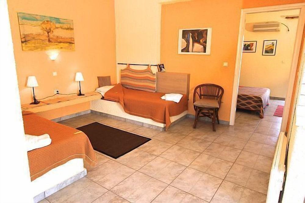 Katerina's Bungalows