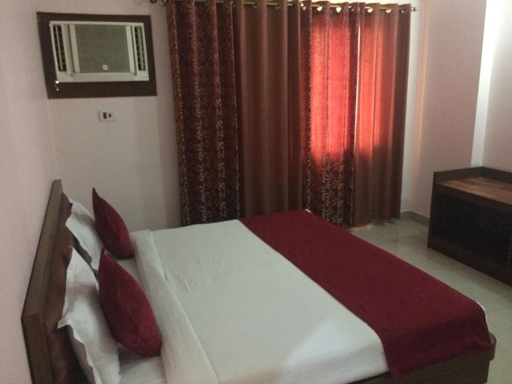 Hotel Maiden Residency