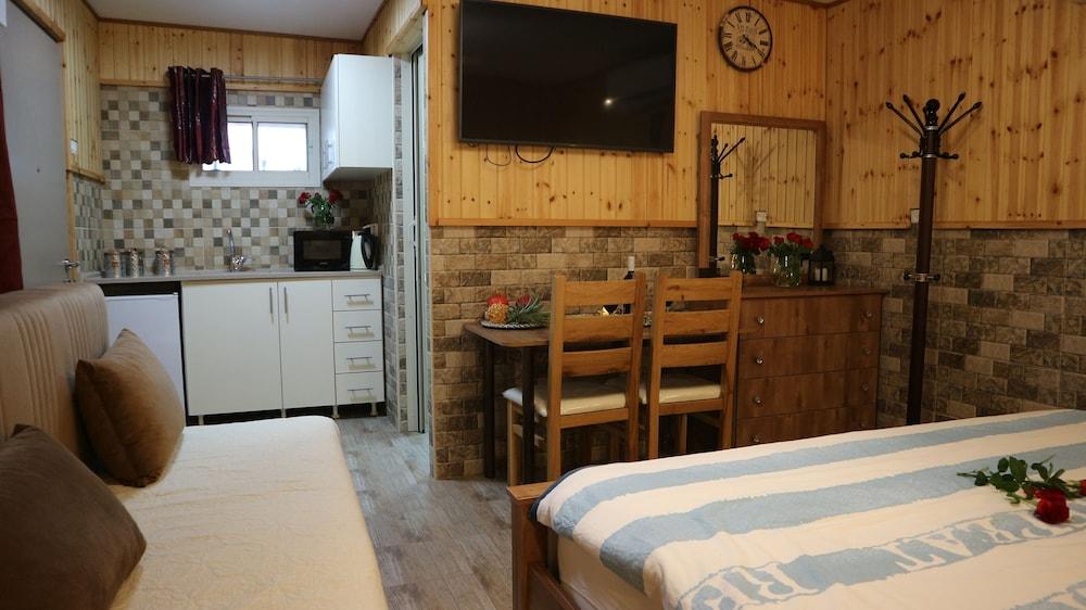 Santa Maria Guest House