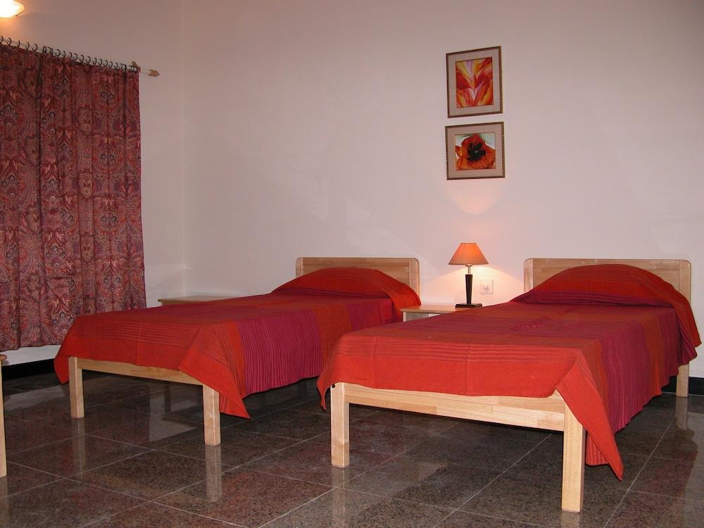 Saiacs Convention Resort