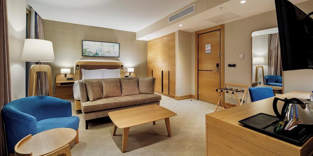 DoubleTree by Hilton Hotel Istanbul - Tuzla