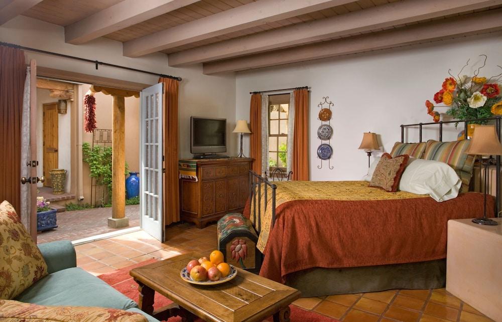 El Farolito Bed & Breakfast Inn