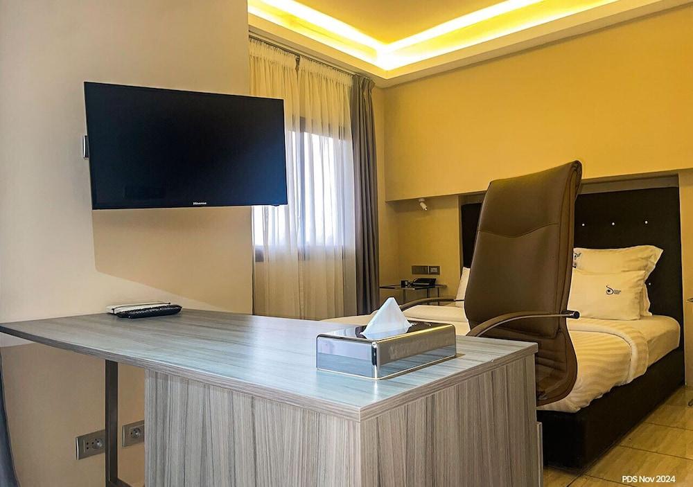 PARTICULAR DESTINY SUITES