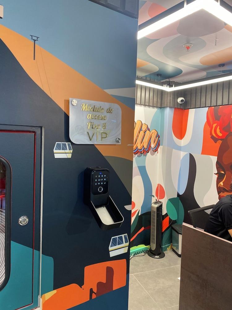 LINVING 35 8TH FLOOR VIP