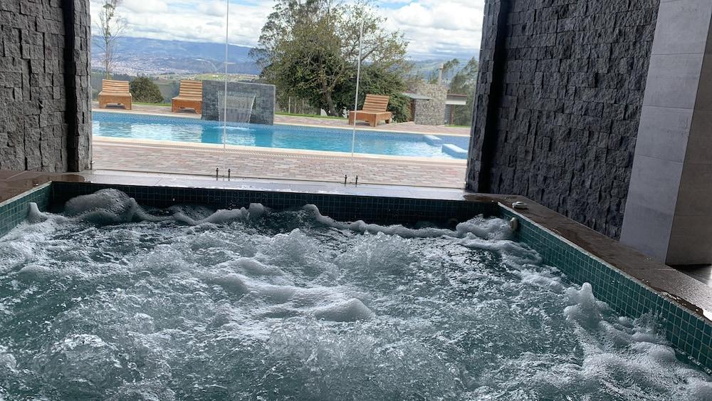 Los Laureles Glamping