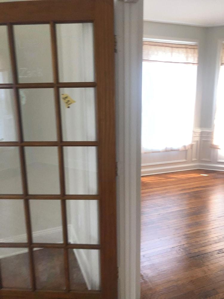 Home Support and Care LLC