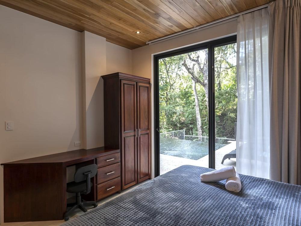 Surfside Apartments Playa Mar Azul