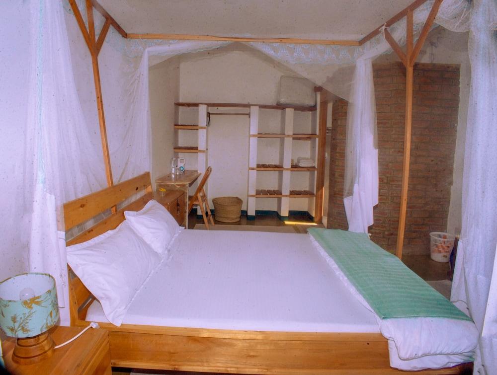 Aika Sunrise Treetops Home