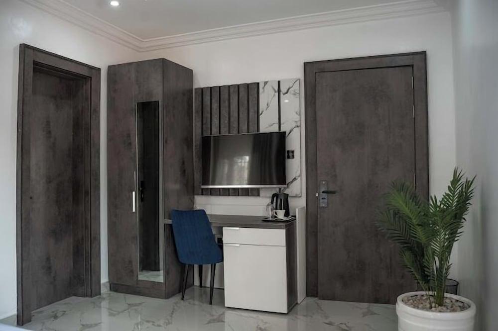 Duplex 16 Apartments