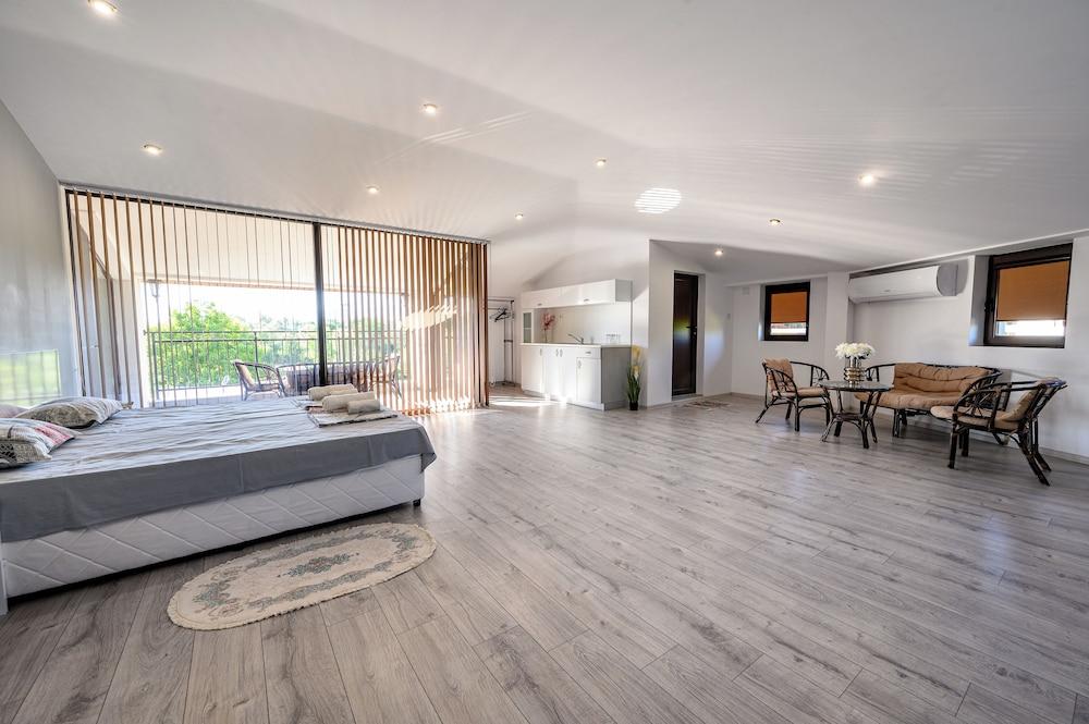 spa guest house valentina