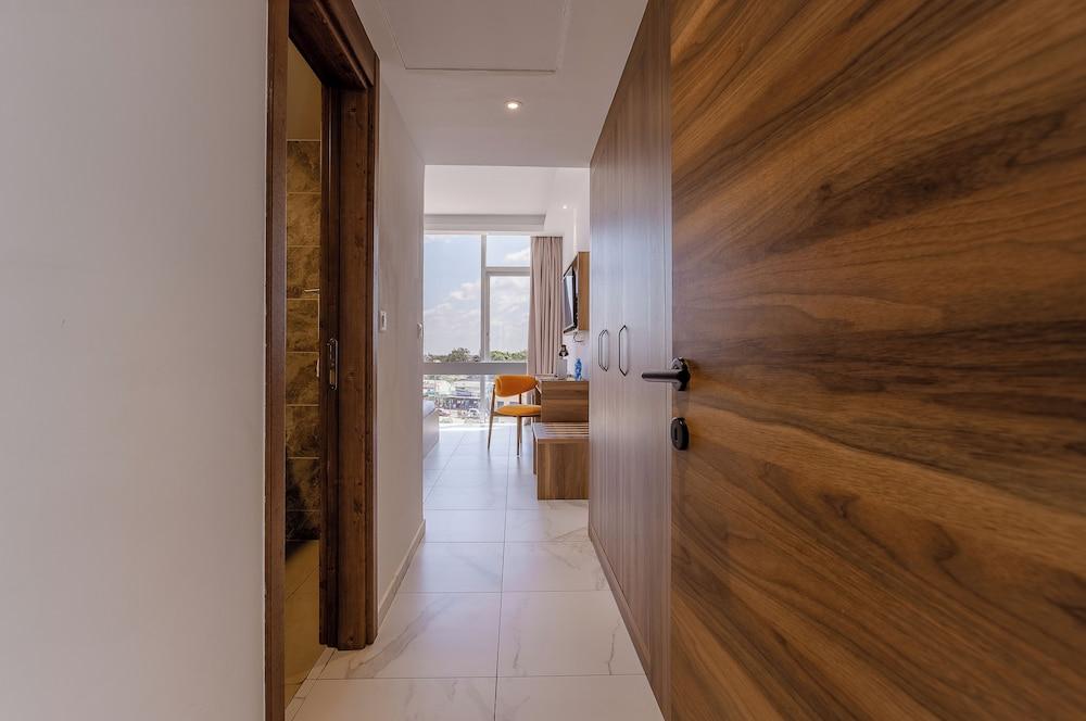 Seen Ranhotel Bouake