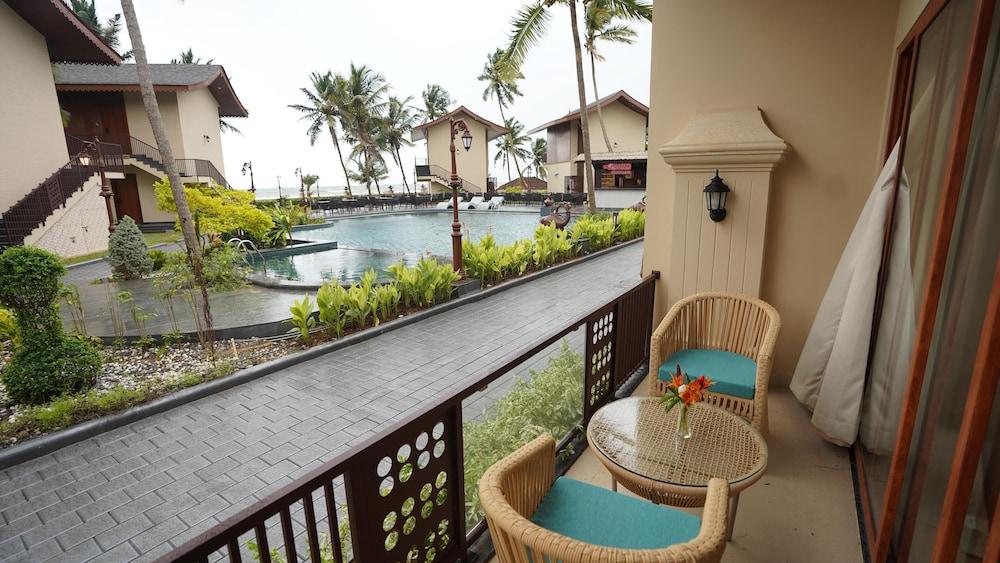 SCYLLA Luxury Resort & Spa