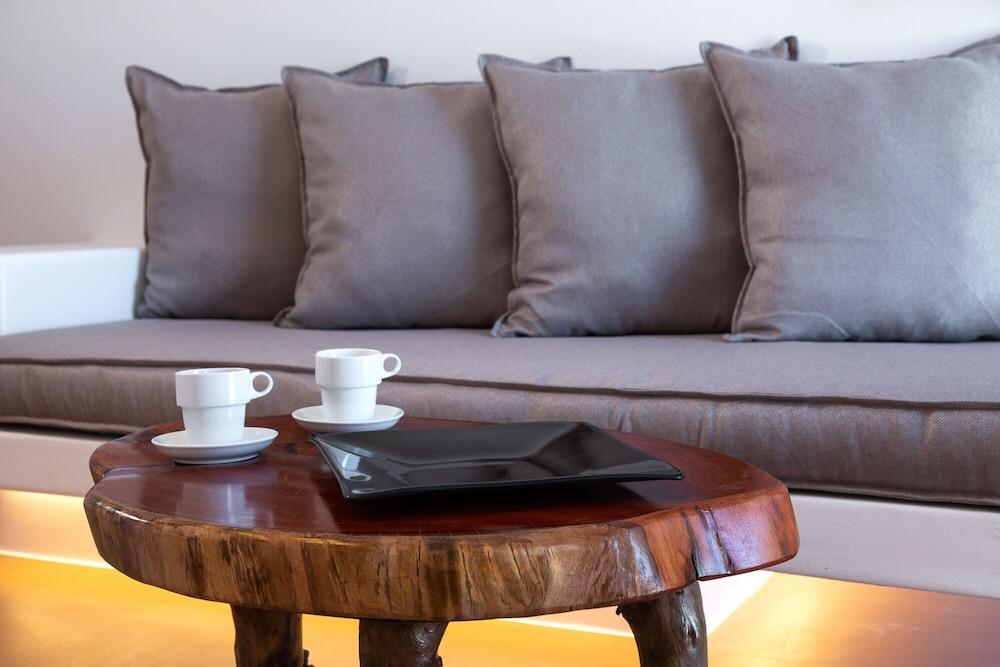 Mykonos Dream Villas